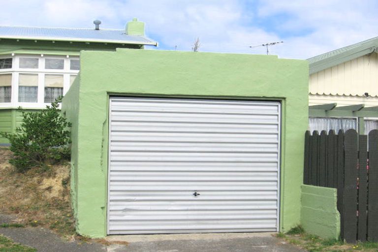 Photo of property in 80 Wexford Road, Miramar, Wellington, 6022