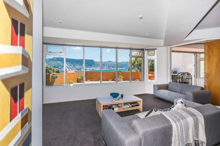 Photo of property in 24a Grafton Road, Roseneath, Wellington, 6011