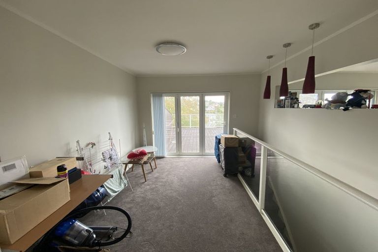 Photo of property in 2/78 Archers Road, Glenfield, Auckland, 0629