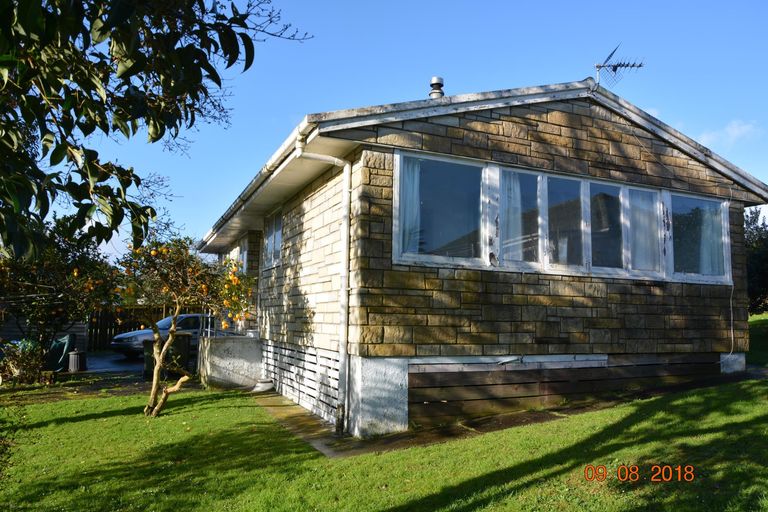 Photo of property in 320 Bairds Road, Otara, Auckland, 2023