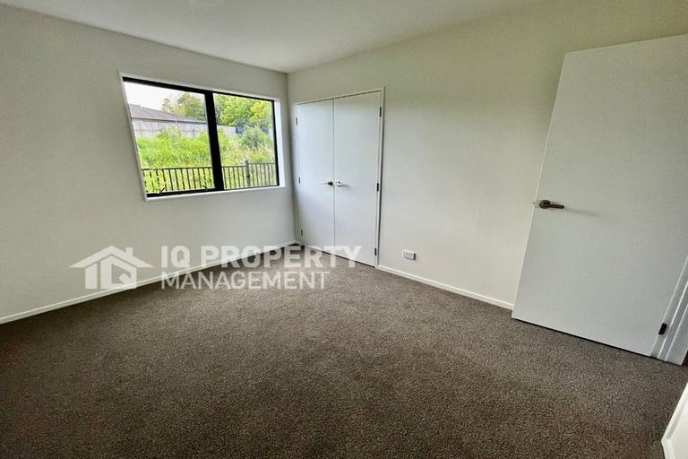 Photo of property in 37 Selo Street, Glen Eden, Auckland, 0602