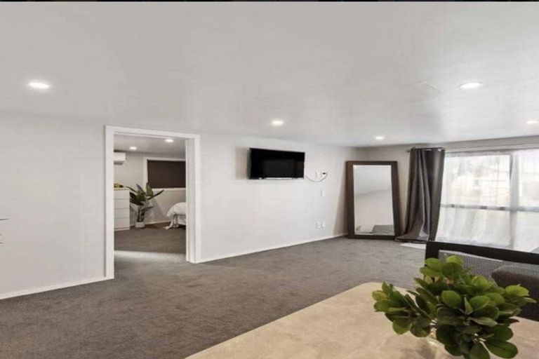 Photo of property in 75 Mahia Road, Manurewa, Auckland, 2102