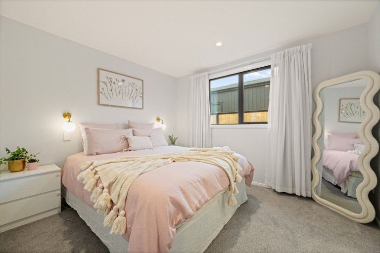 Photo of property in 60 Wooing Tree Avenue, Cromwell, 9310