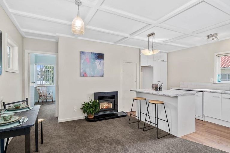 Photo of property in 5 Sunrise Avenue, Owhata, Rotorua, 3010