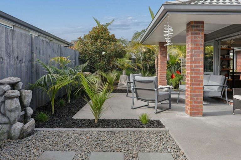 Photo of property in 87 Sandhurst Drive, Papamoa Beach, Papamoa, 3118