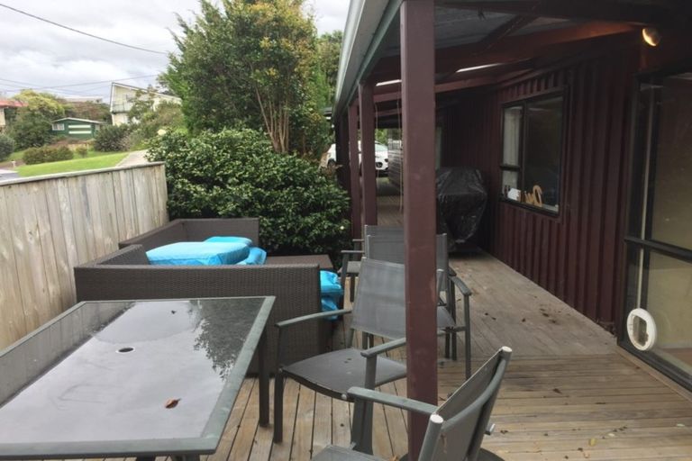 Photo of property in 51b Matai Road, Stanmore Bay, Whangaparaoa, 0932