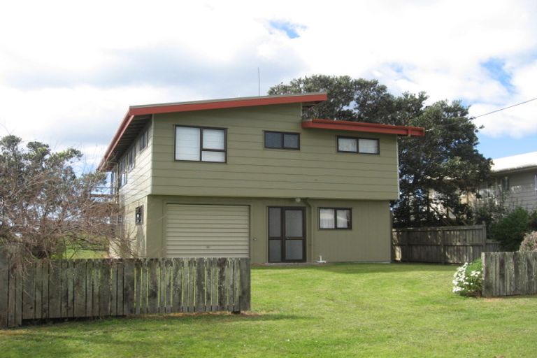 Photo of property in 18 Hall Road, Pataua North, Parua Bay, 0175