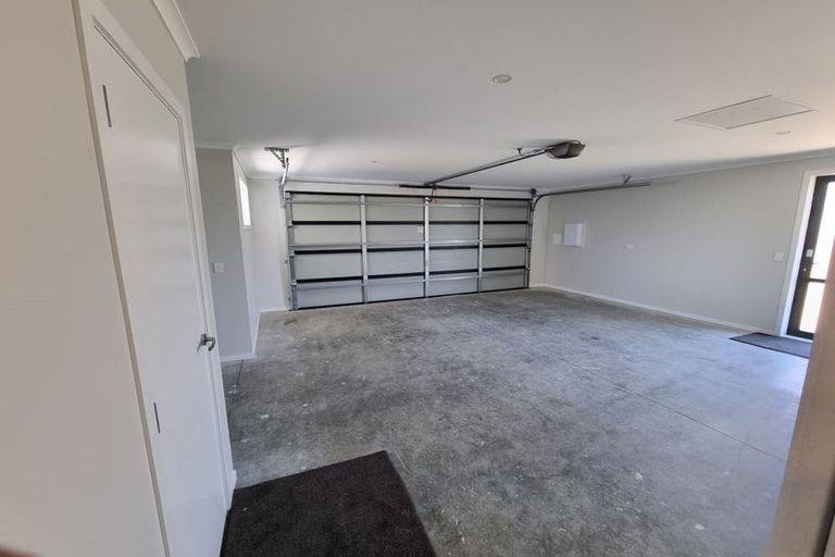 Photo of property in 62 Hokioi Drive, Kenepuru, Porirua, 5022