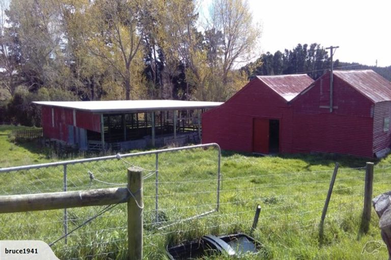 Photo of property in 722 Cathedral Road, Domett, Cheviot, 7383