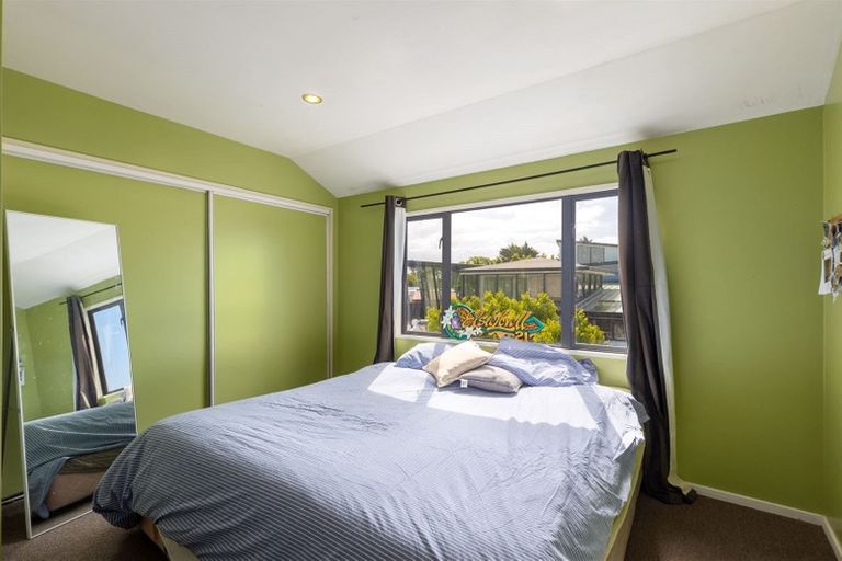 Photo of property in 127 Saint Johns Street, Bromley, Christchurch, 8062