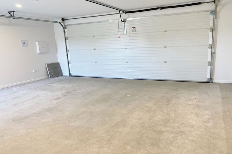 Photo of property in 41 Mcquillan Avenue, Woodend, 7610