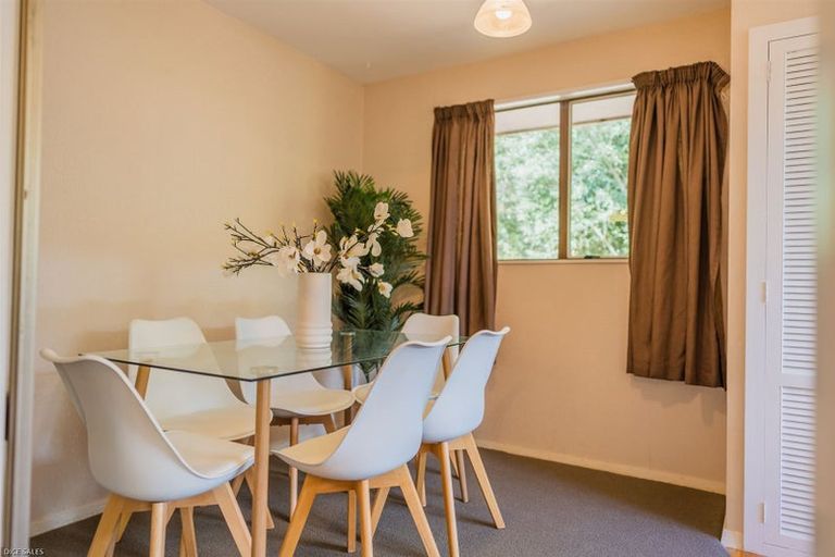 Photo of property in Birchdale Courts, 5/69a Yaldhurst Road, Sockburn, Christchurch, 8042