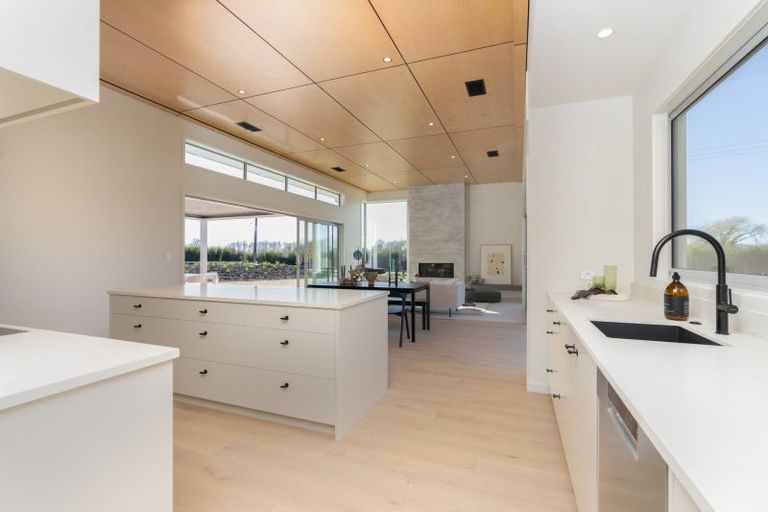 Photo of property in 28 Nickle Road, Cambridge, 3495