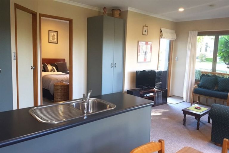 Photo of property in 32 Beaumaris Boulevard, Bethlehem, Tauranga, 3110