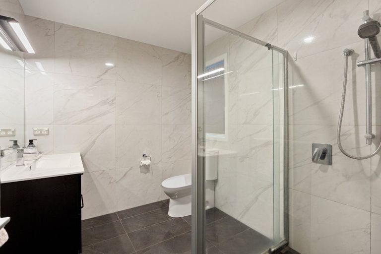 Photo of property in 15 Miharo Crescent, Flagstaff, Hamilton, 3210