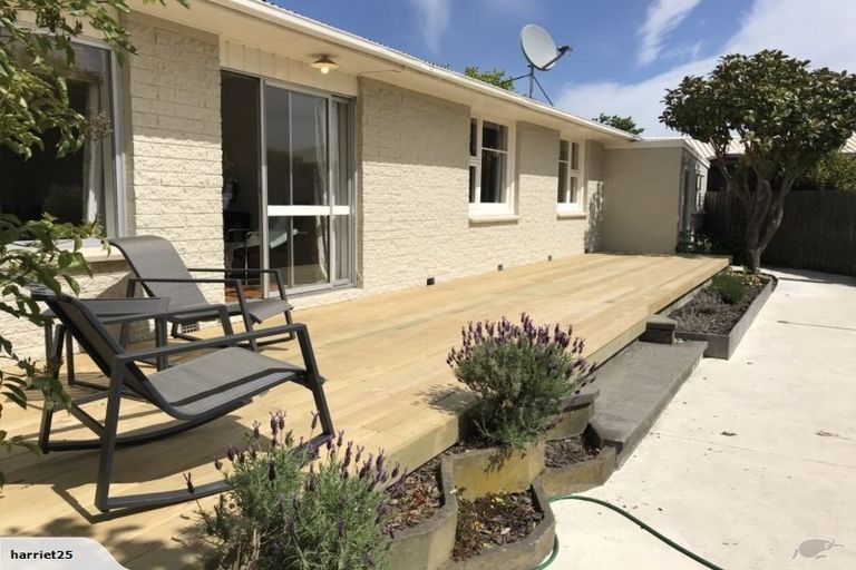 Photo of property in 2/7 Bygrave Place, Bishopdale, Christchurch, 8053