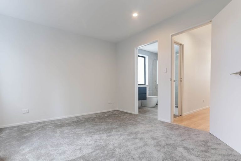 Photo of property in 1/32a Westgate Drive, Massey, Auckland, 0614