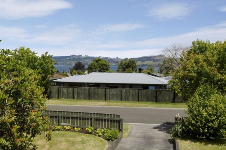 Photo of property in 1/56 Pataka Road, Taupo, 3330
