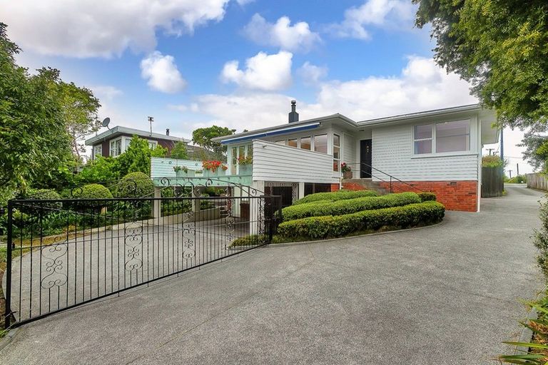 Photo of property in 9a Matata Street, Blockhouse Bay, Auckland, 0600