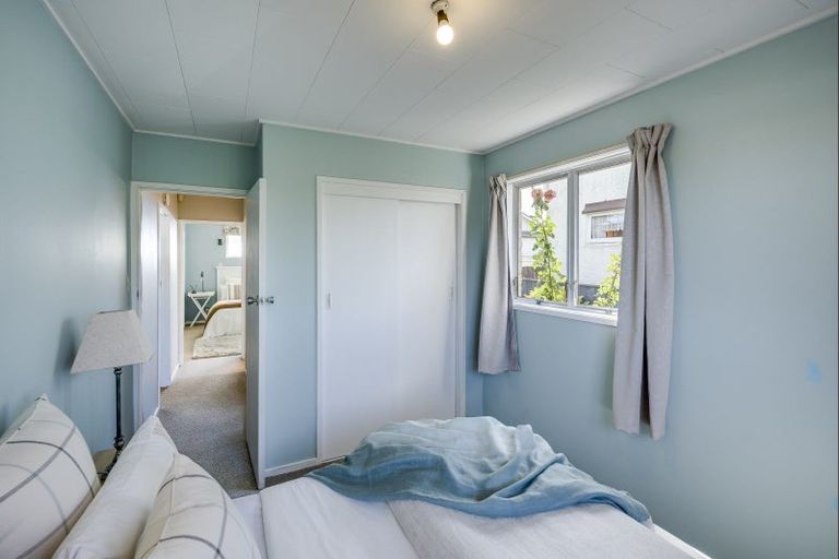 Photo of property in 209 Park Road South, Akina, Hastings, 4122