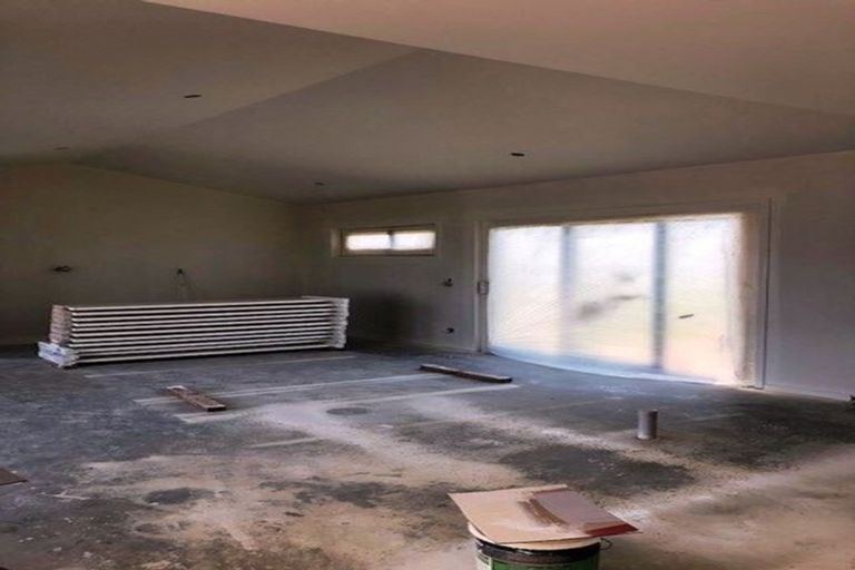 Photo of property in 13 Wheriko Avenue, Glenbrook, Waiuku, 2681