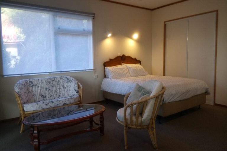 Photo of property in 2 Hatherly Lane, Mount Pleasant, Christchurch, 8081