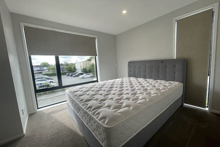 Photo of property in 4/16 Parson Lane, Papatoetoe, Auckland, 2025