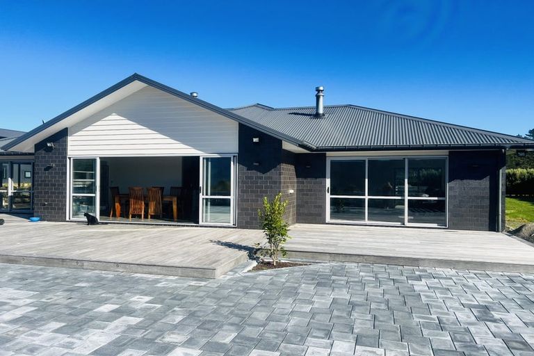 Photo of property in 136 Fairview Drive, Birchville, Upper Hutt, 5372
