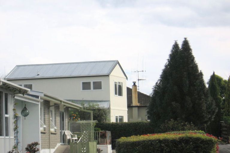 Photo of property in 274 Otumoetai Road, Otumoetai, Tauranga, 3110