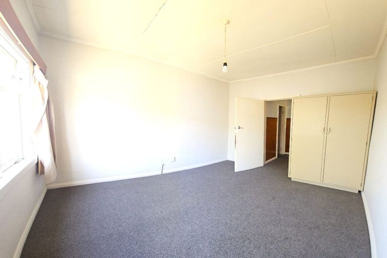 Photo of property in 14 Palm Grove, Berhampore, Wellington, 6023
