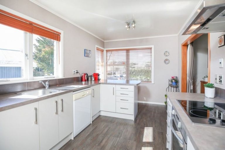 Photo of property in 45 Garden Heights Avenue, Glenview, Hamilton, 3206