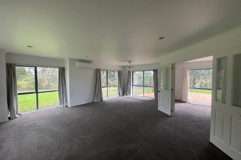 Photo of property in 15 Kalgan Place, Burswood, Auckland, 2013