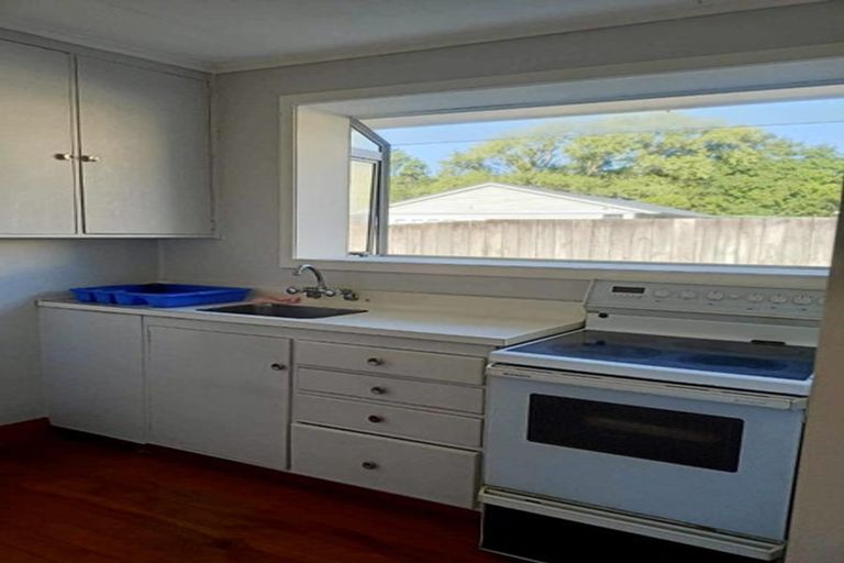 Photo of property in 6-8 Young Grove, Stokes Valley, Lower Hutt, 5019