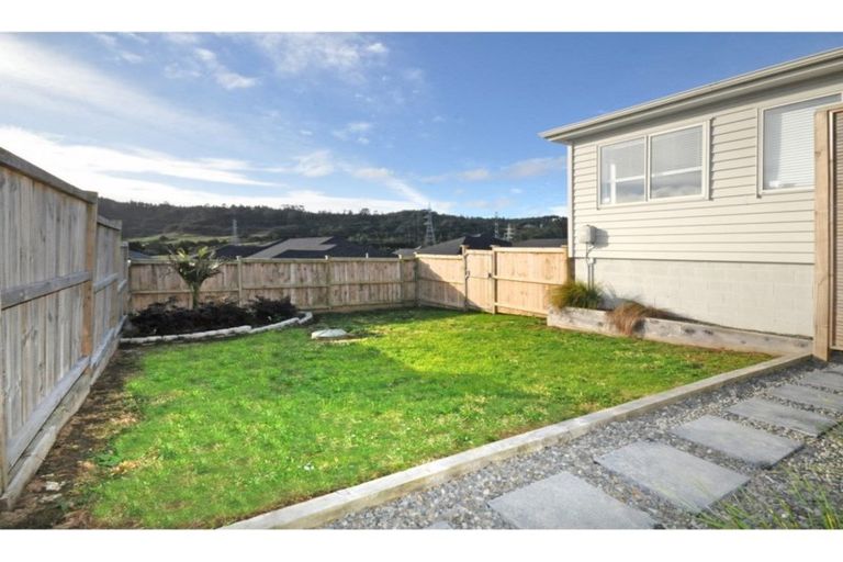 Photo of property in 7 Will Street, Huapai, Kumeu, 0810