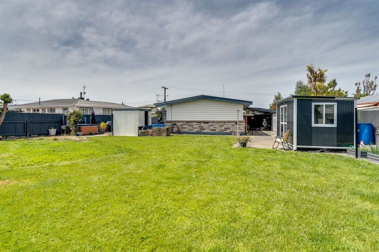 Photo of property in 61 Oldham Avenue, Onekawa, Napier, 4110