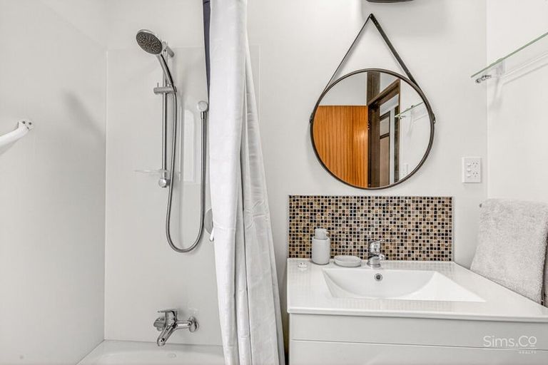 Photo of property in 18d Mathieson Street, Whanganui, 4500