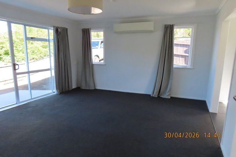 Photo of property in 39 Mcclintock Road, Massey, Auckland, 0614
