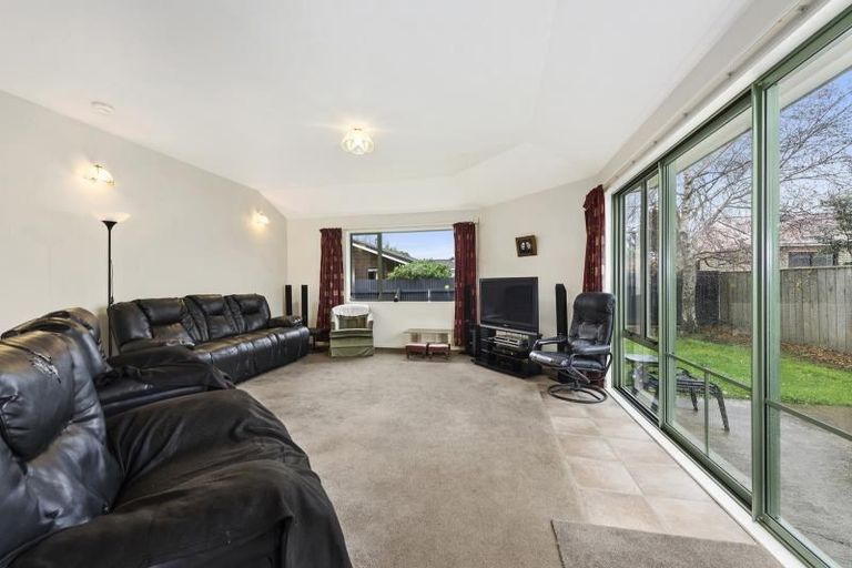 Photo of property in 10a Bracken Street, Wallaceville, Upper Hutt, 5018
