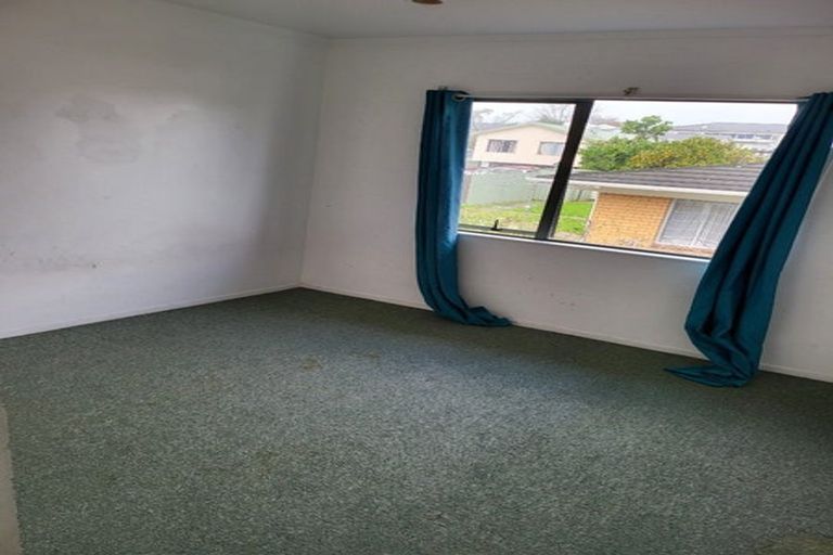 Photo of property in 3a Waterview Road West, Takanini, 2112