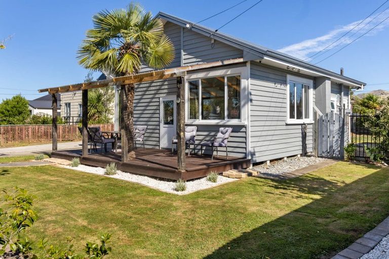 Photo of property in 2 Lewis Street, Redwoodtown, Blenheim, 7201