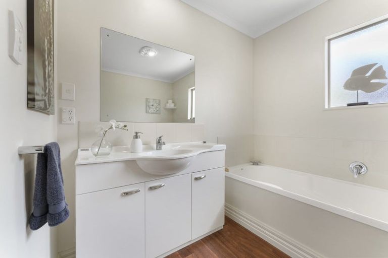 Photo of property in 38 Oak Crescent, Ashhurst, 4810