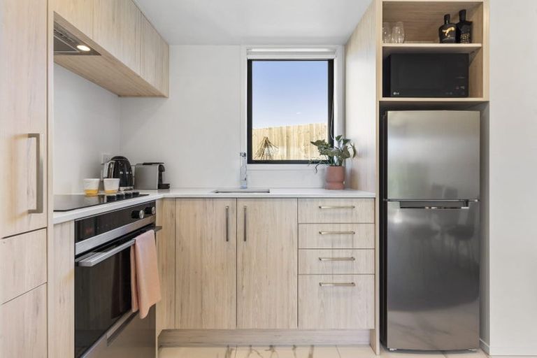 Photo of property in 7/45 Vera Road, Te Atatu South, Auckland, 0610