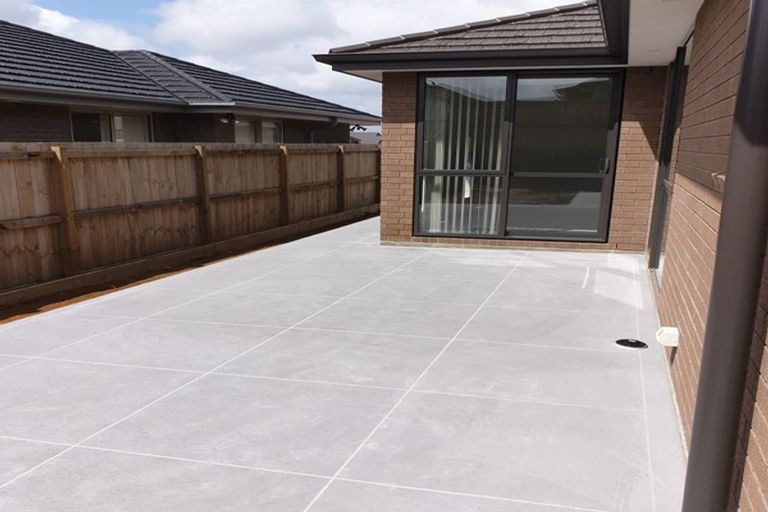 Photo of property in 60 Tawhiti Road, Pukekohe, 2120