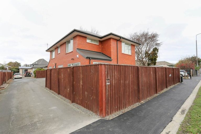 Photo of property in 72a Peer Street, Upper Riccarton, Christchurch, 8041