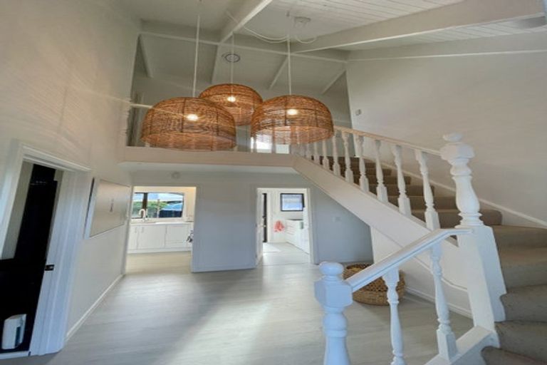 Photo of property in 102 Karaka Place, Matarangi, Whitianga, 3592