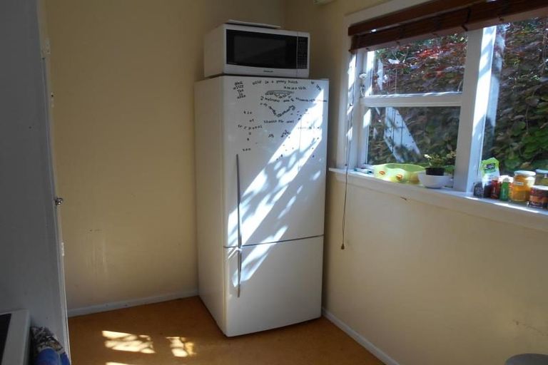 Photo of property in 23 Raroa Road, Kelburn, Wellington, 6012