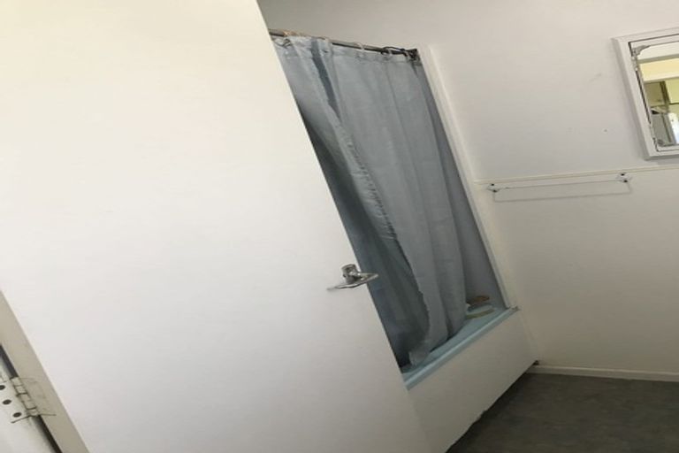 Photo of property in 2 Eden View Road, Sandringham, Auckland, 1025