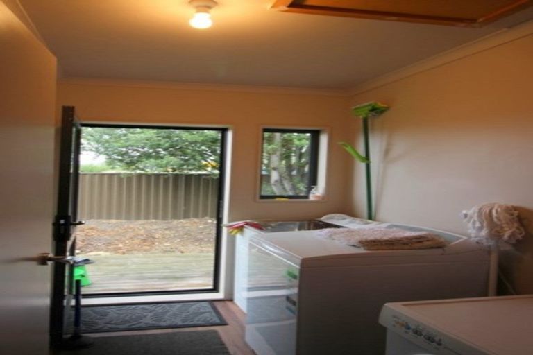 Photo of property in 35 Shields Street, Clyde, 9330