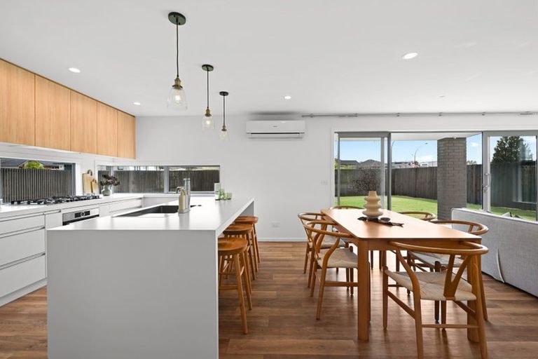 Photo of property in 1 Oolong Court, Huntington, Hamilton, 3210