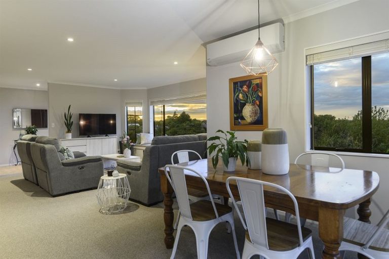 Photo of property in 53 Hallmark Rise, Bethlehem, Tauranga, 3110